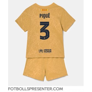 Barcelona Gerard Pique #3 Bortatröja Barn 2022-23 Kortärmad (+ korta byxor)